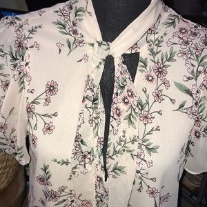#58– OLM (L) vintage blouse with built in slip,  and front tie. Tie or hang